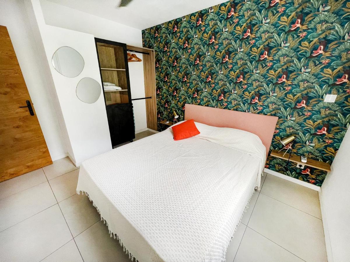 Le Petrel Bleu - Appartement Sur La Plage Des Tortues A 圣勒 外观 照片
