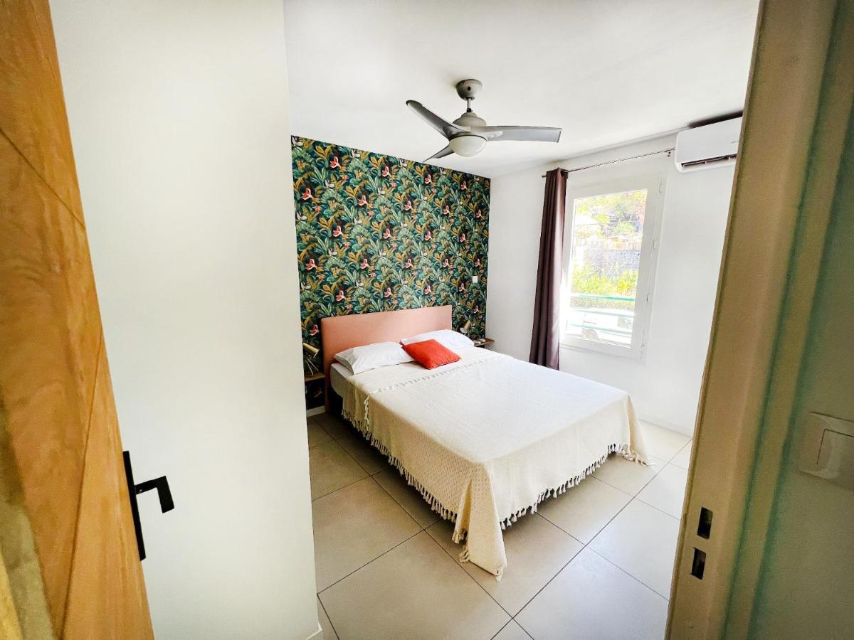 Le Petrel Bleu - Appartement Sur La Plage Des Tortues A 圣勒 外观 照片
